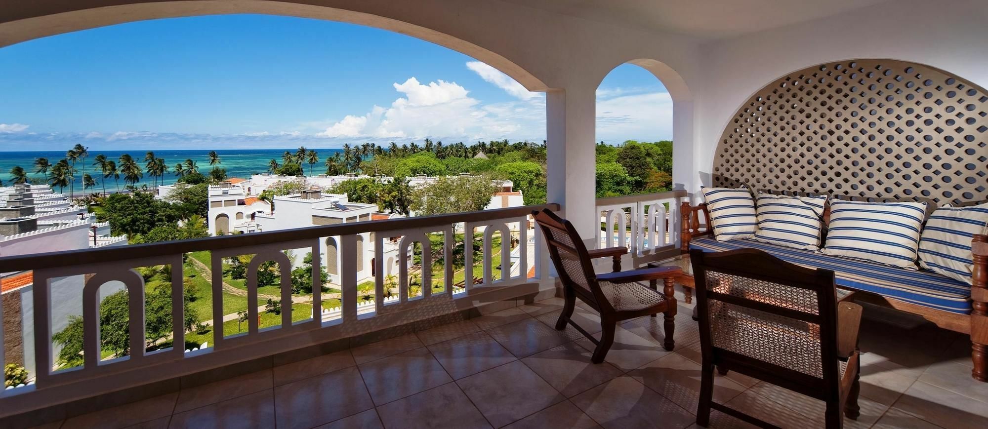 Lantana Galu Beach Diani Beach Εξωτερικό φωτογραφία